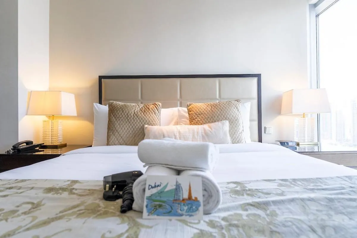 Experience The Amazing 1 Bedroom Apartment In Dubai Marina