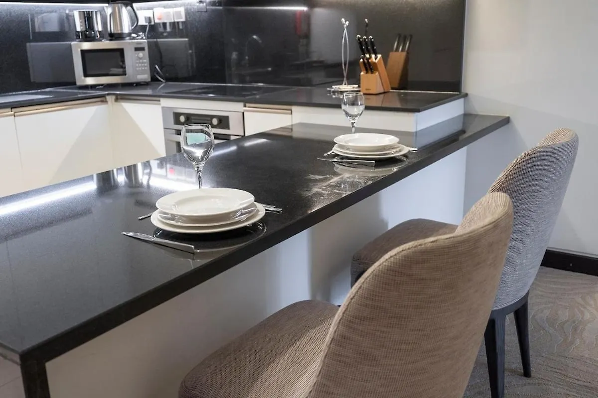 Experience The Amazing 1 Bedroom Apartment In Dubai Marina